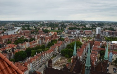 Ksiądz proboszcz z dziećmi ze wsp&oacute;lnot parafialnych na Przylądku Rozewie: 15-18.06.2015r.