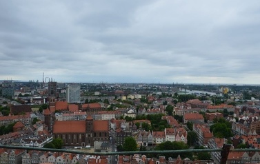 Ksiądz proboszcz z dziećmi ze wsp&oacute;lnot parafialnych na Przylądku Rozewie: 15-18.06.2015r.