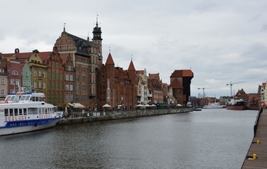 Ksiądz proboszcz z dziećmi ze wsp&oacute;lnot parafialnych na Przylądku Rozewie: 15-18.06.2015r.