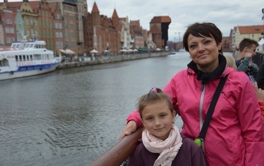 Ksiądz proboszcz z dziećmi ze wsp&oacute;lnot parafialnych na Przylądku Rozewie: 15-18.06.2015r.