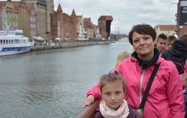 Ksiądz proboszcz z dziećmi ze wsp&oacute;lnot parafialnych na Przylądku Rozewie: 15-18.06.2015r.