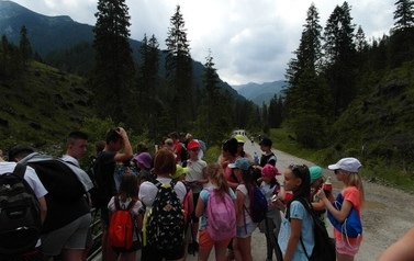 Wyjazd z dziećmi i młodzieżą ze wsp&oacute;lnot parafialnych w Tatry i do Zakopanego 2016