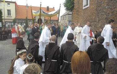 Boże Ciało we Wronkach